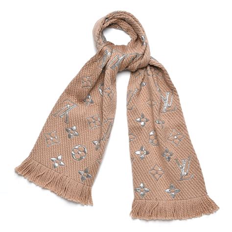 louis vuitton logomania scarf beige.